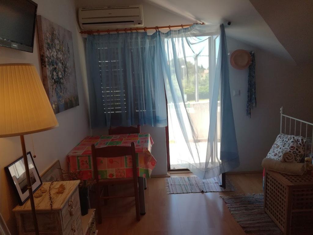 Apartments Tamara Sukošan Dış mekan fotoğraf