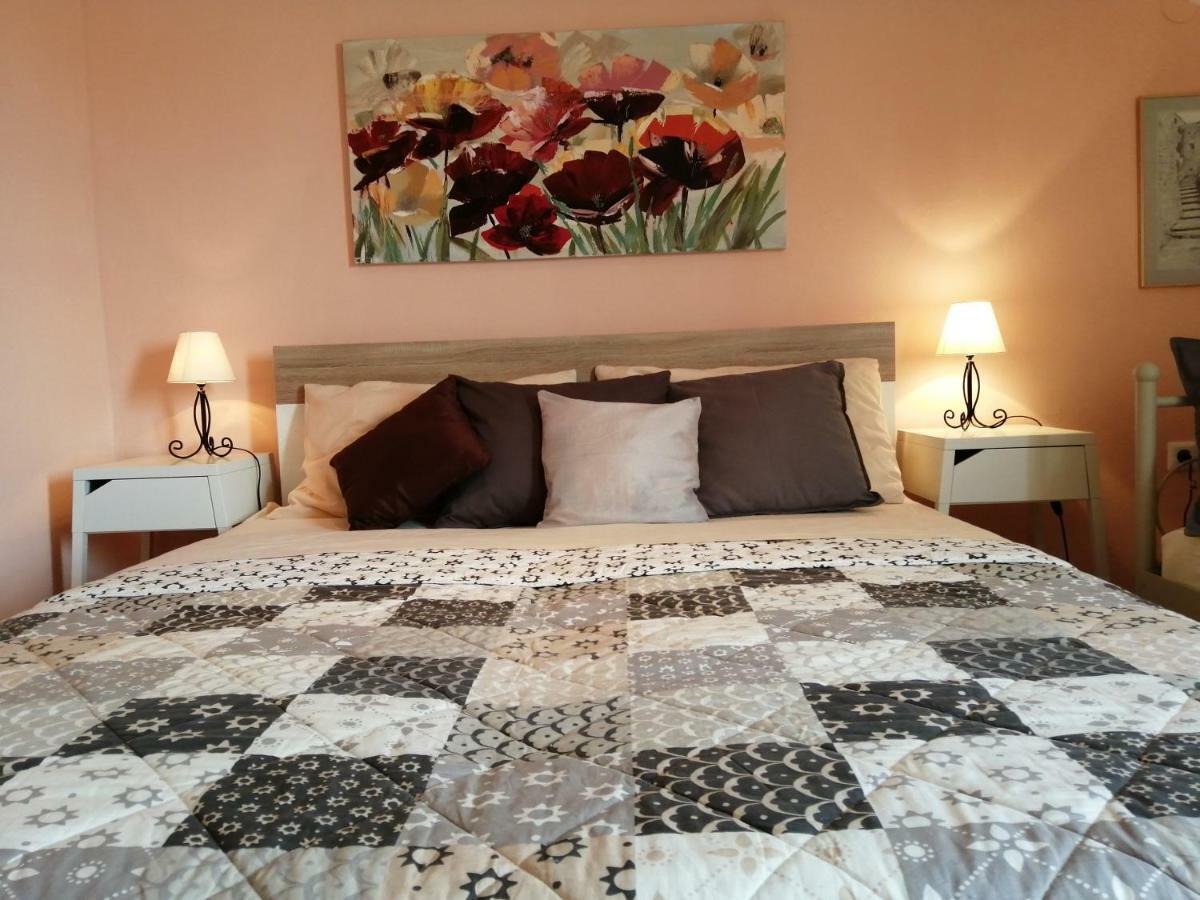 Apartments Tamara Sukošan Dış mekan fotoğraf